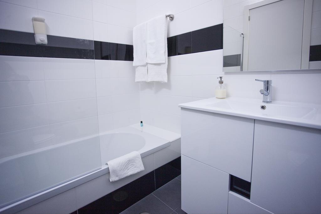 Residencial Principe Guest House باريرو المظهر الخارجي الصورة
