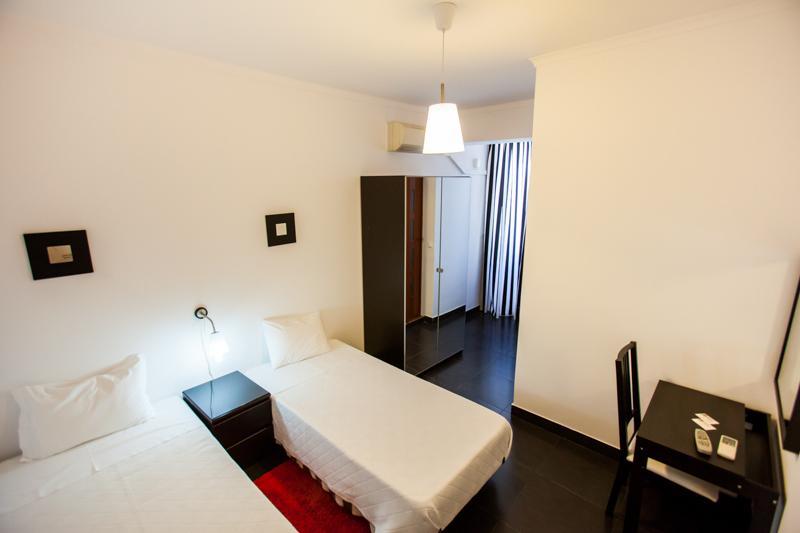 Residencial Principe Guest House باريرو المظهر الخارجي الصورة